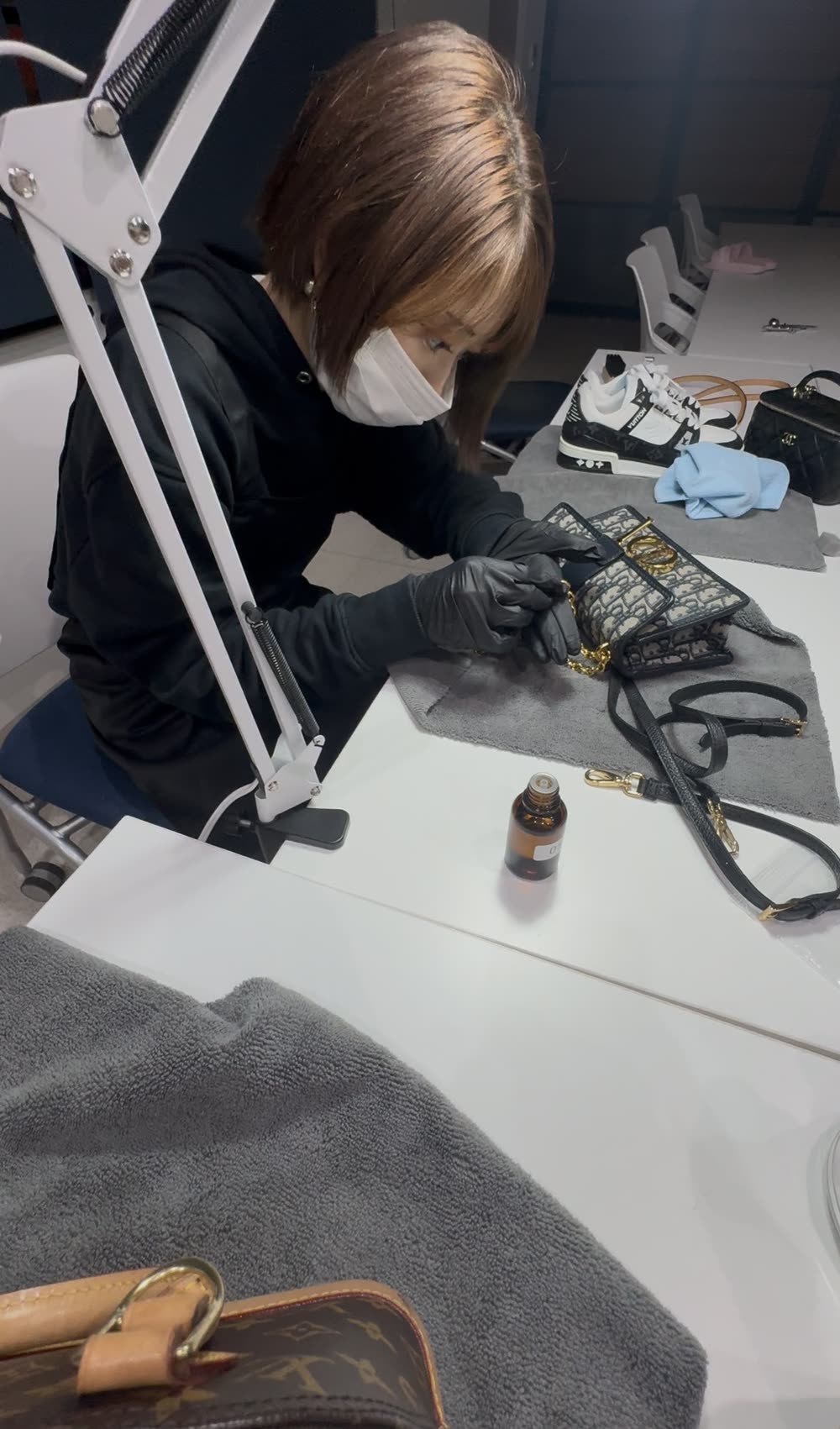 MIROIR COAT 施工の様子 3