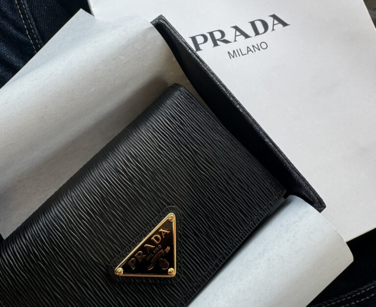 PRADA（プラダ）のカードケースにコーティング施工｜毎日使うアイテムだからこそきれいに